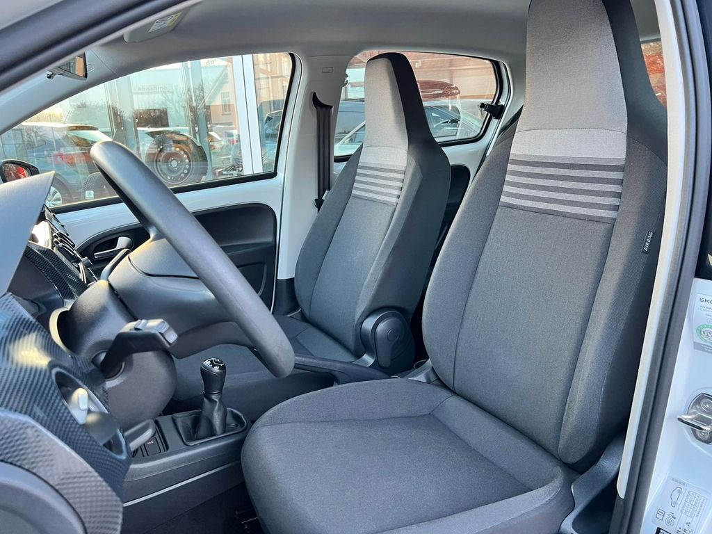 Volkswagen up! 2021