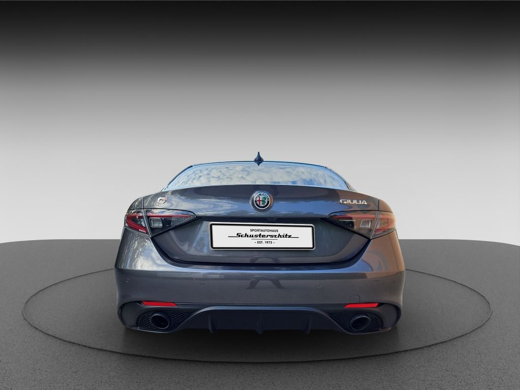 Alfa Romeo Giulia 2023