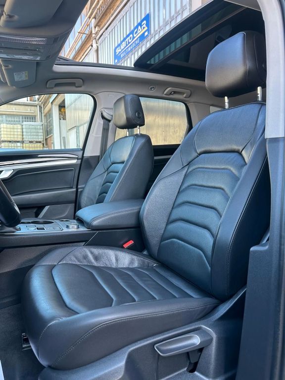 Volkswagen Touareg 2021