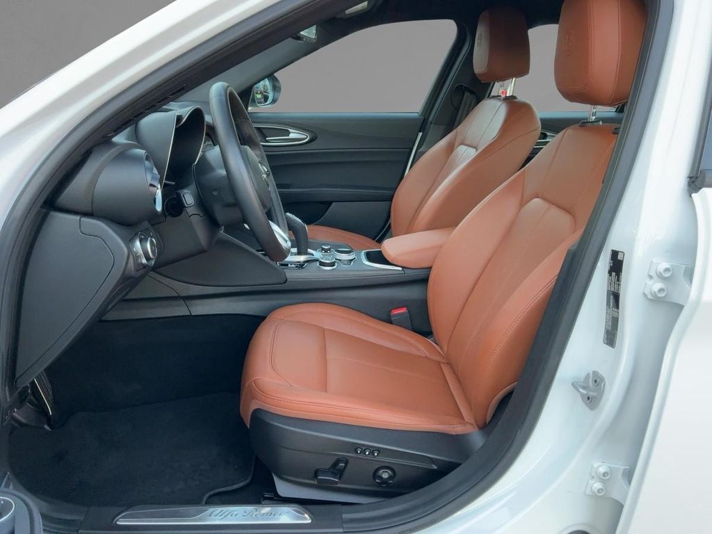 Alfa Romeo Giulia 2022