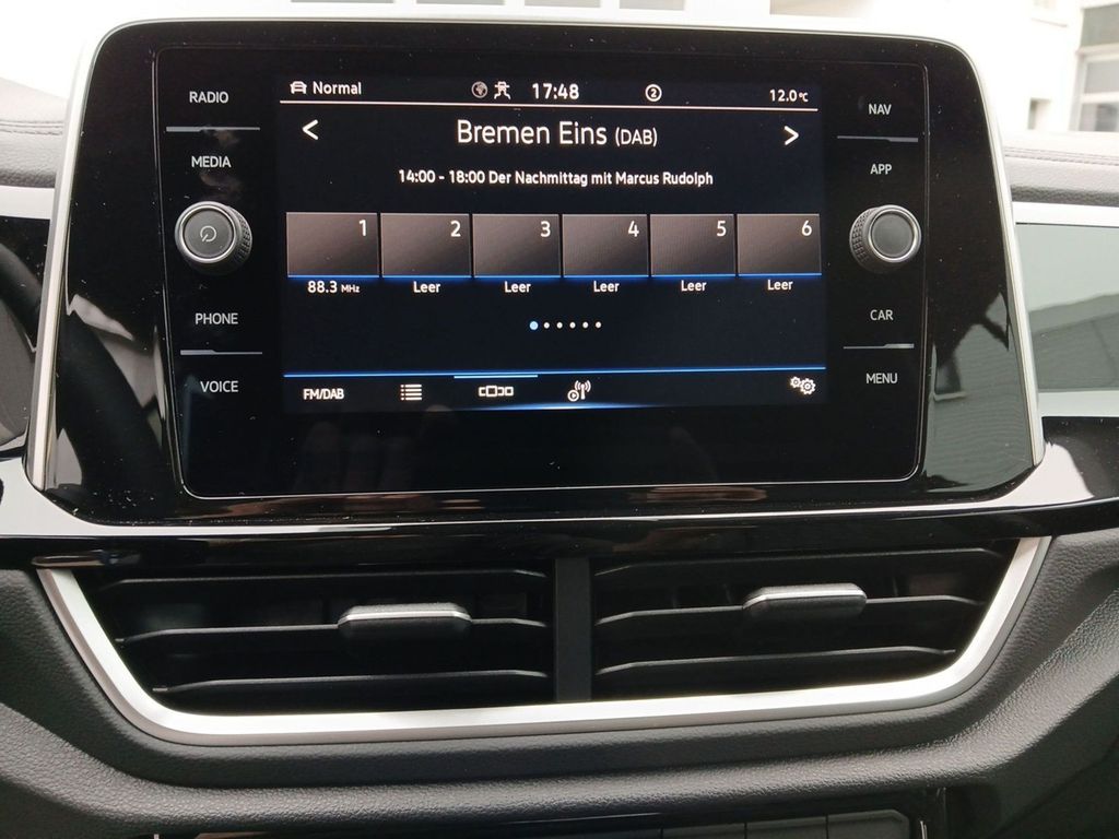 Volkswagen T-Roc 2023