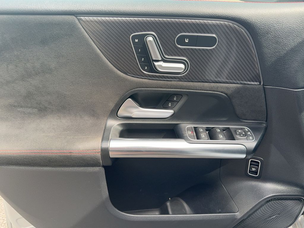 Mercedes-Benz B 220 2020