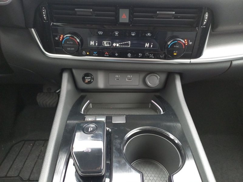 Nissan X-Trail 2024