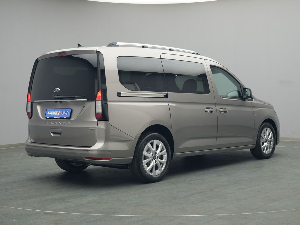 Ford Grand Tourneo