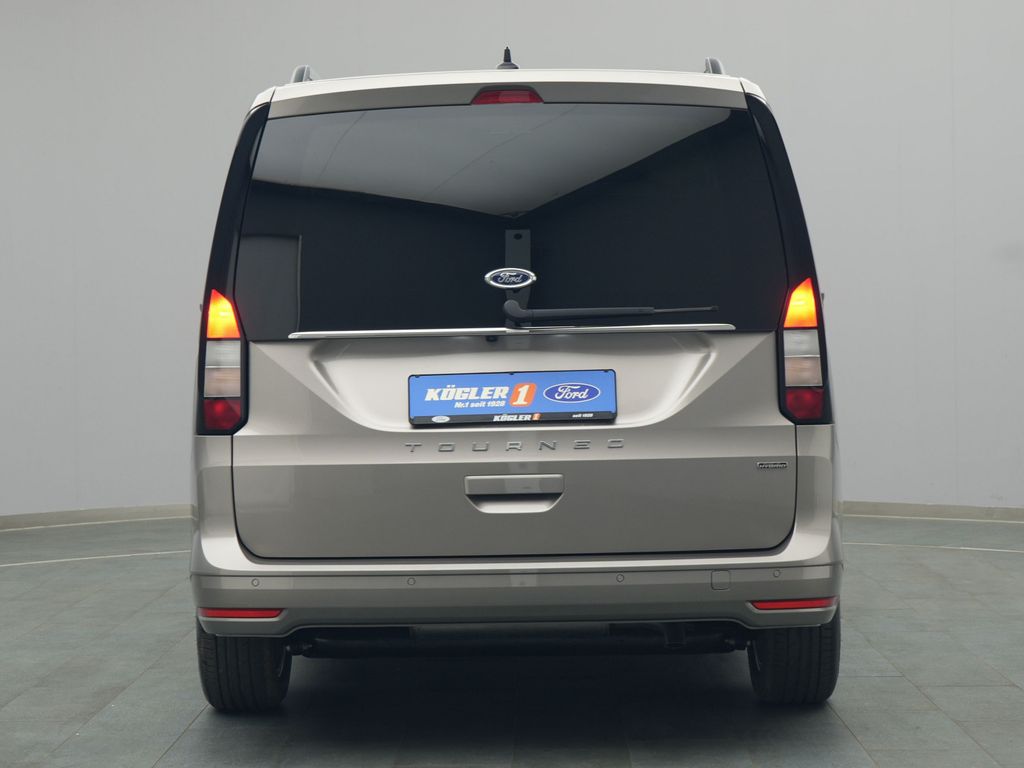 Ford Grand Tourneo