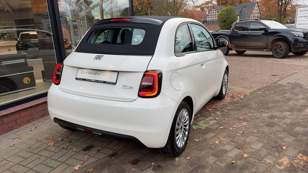 Fiat 500 2023