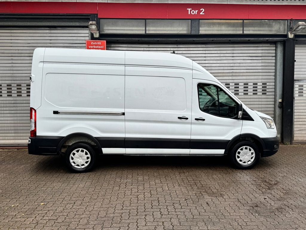 Ford Transit 2021