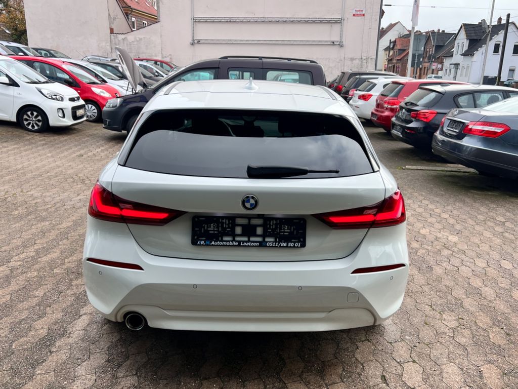 BMW 116 2022