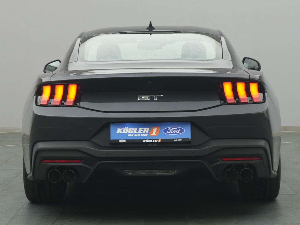 Ford Mustang 2025