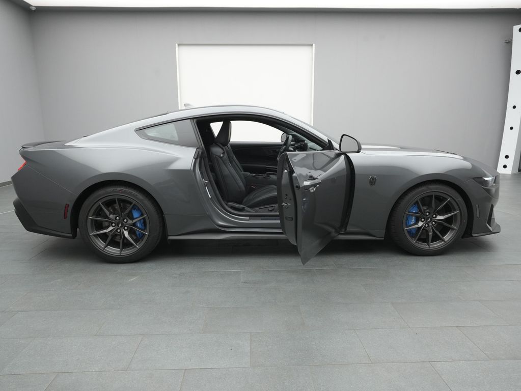 Ford Mustang 2024