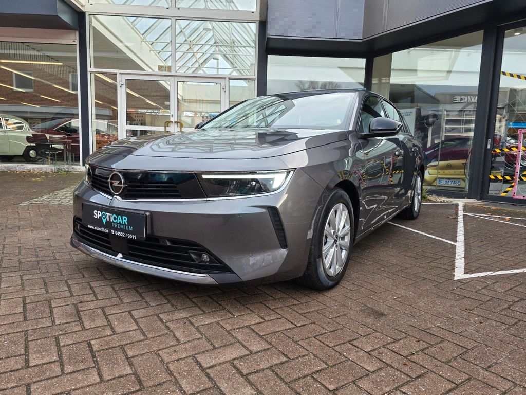 Opel Astra 2022