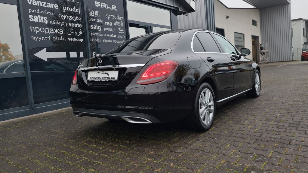Mercedes-Benz C 300 2021