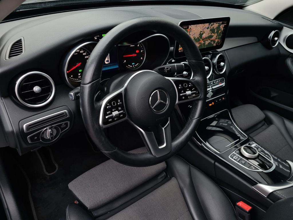 Mercedes-Benz C 300 2021