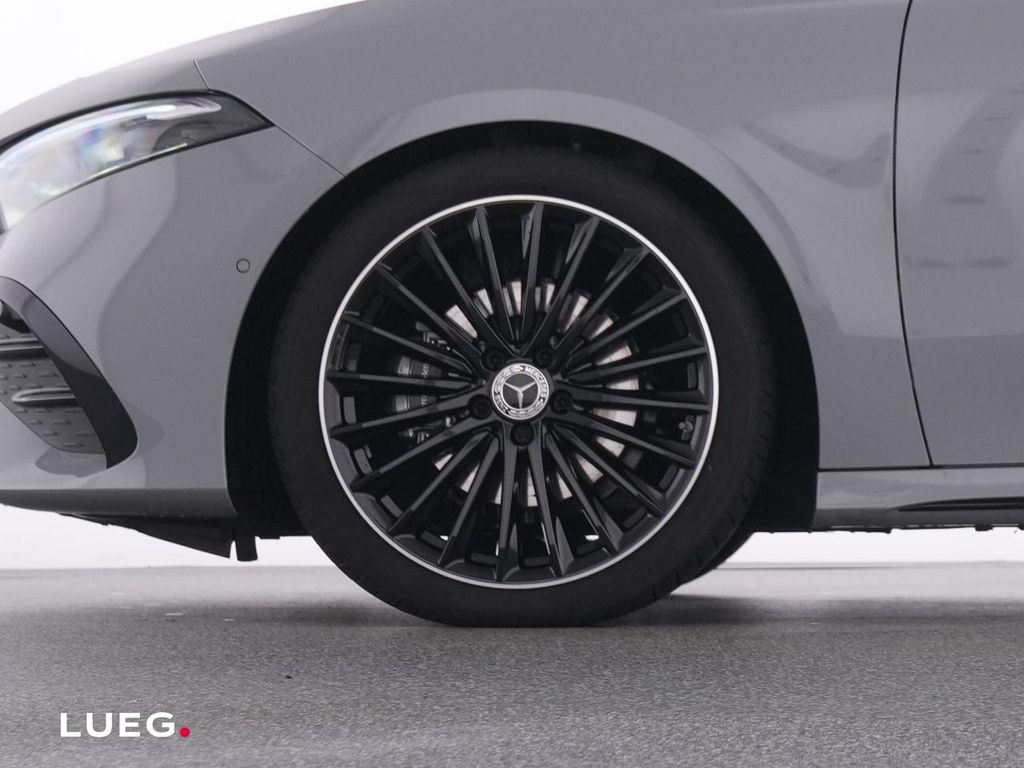 Mercedes-Benz A 180 2025