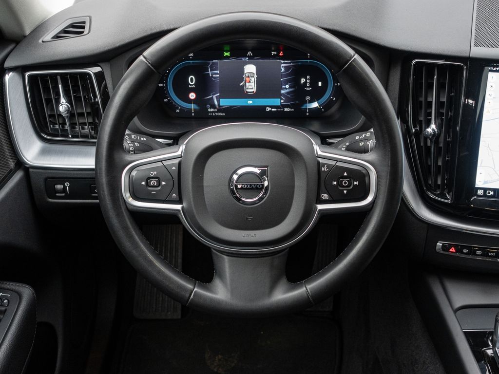 Volvo XC60 2022