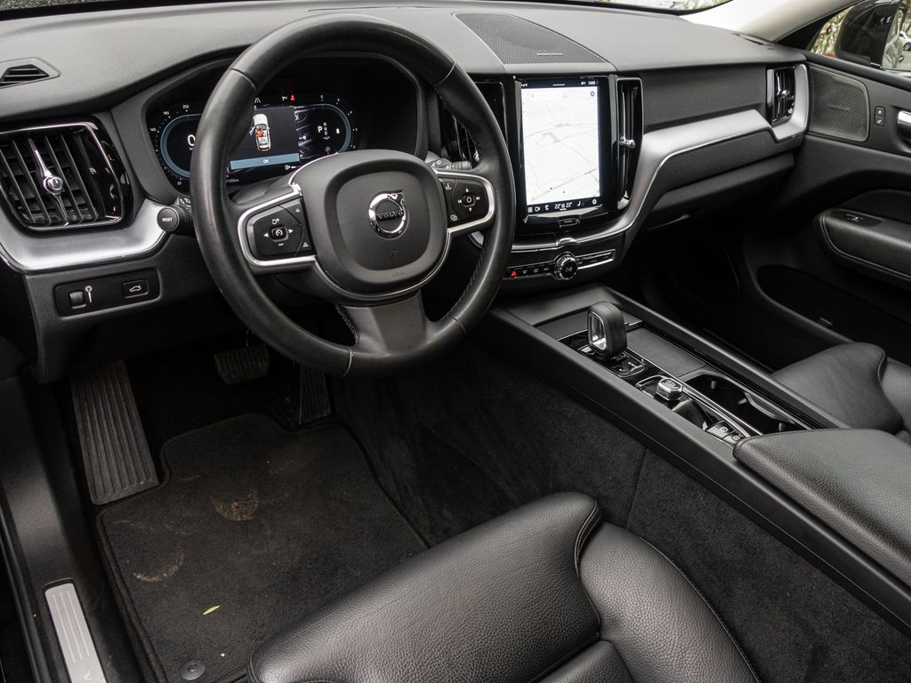 Volvo XC60 2022