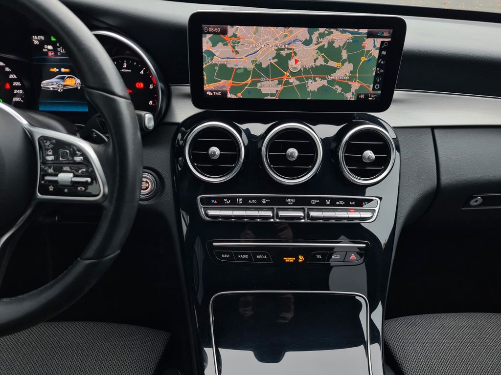 Mercedes-Benz C 300 2021