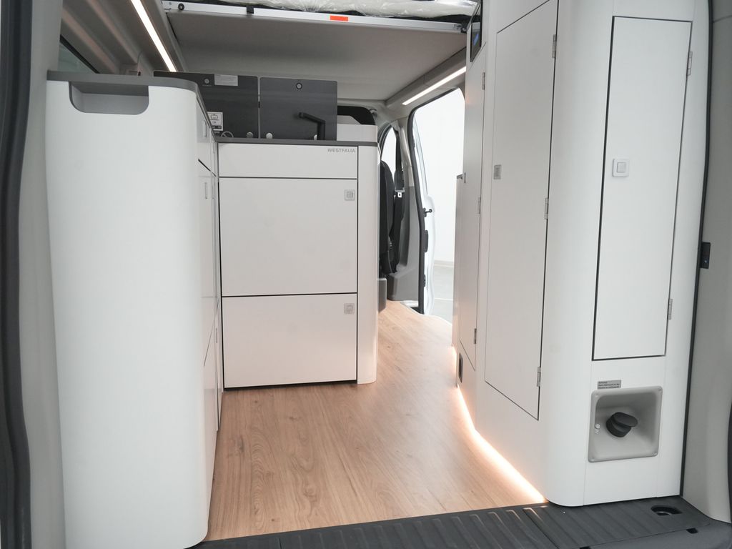 Ford Tourneo Custom 2025