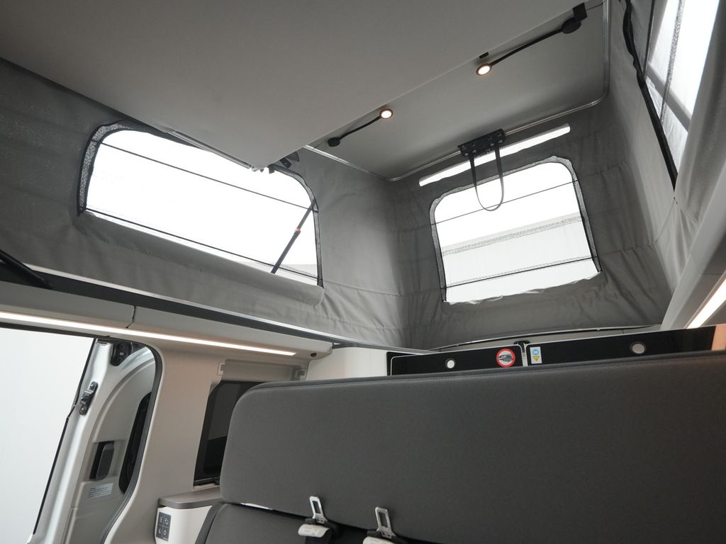 Ford Tourneo Custom 2025