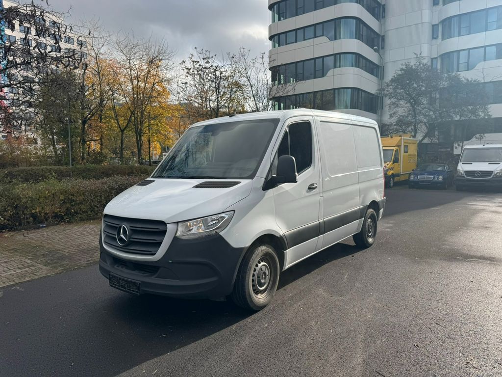Mercedes-Benz Sprinter 2025