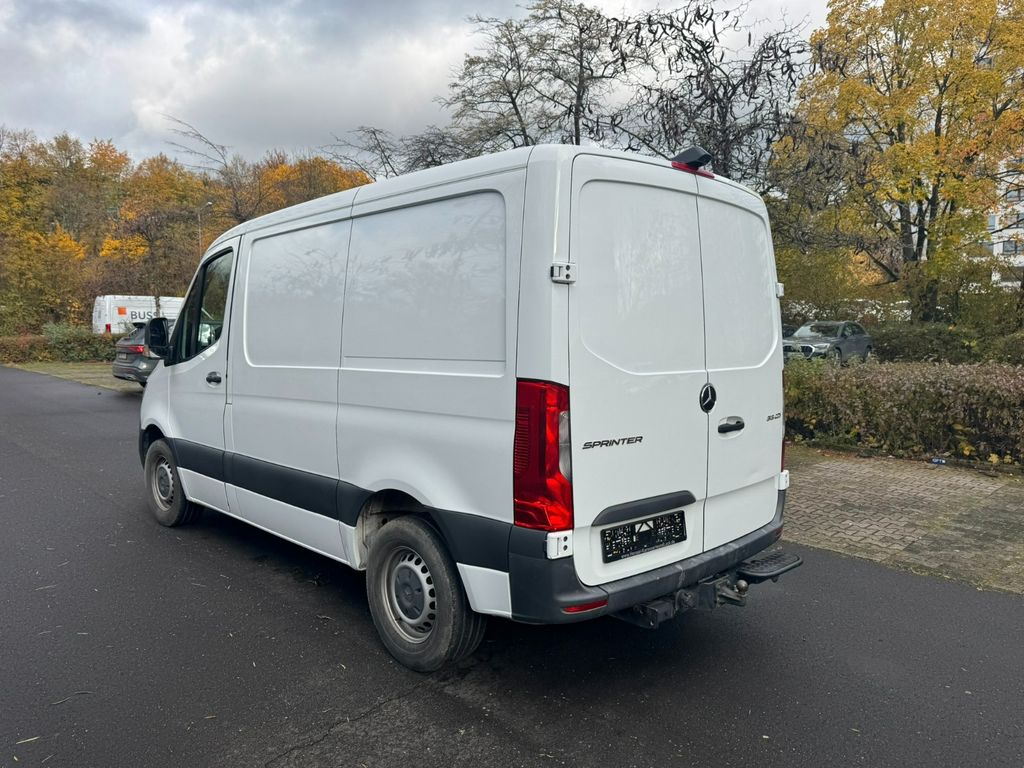 Mercedes-Benz Sprinter 2025