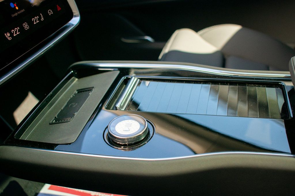 Volvo EX90 2025
