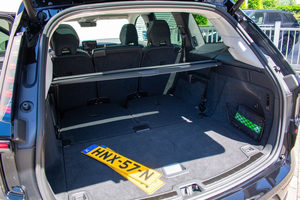 Volvo EX90 2025