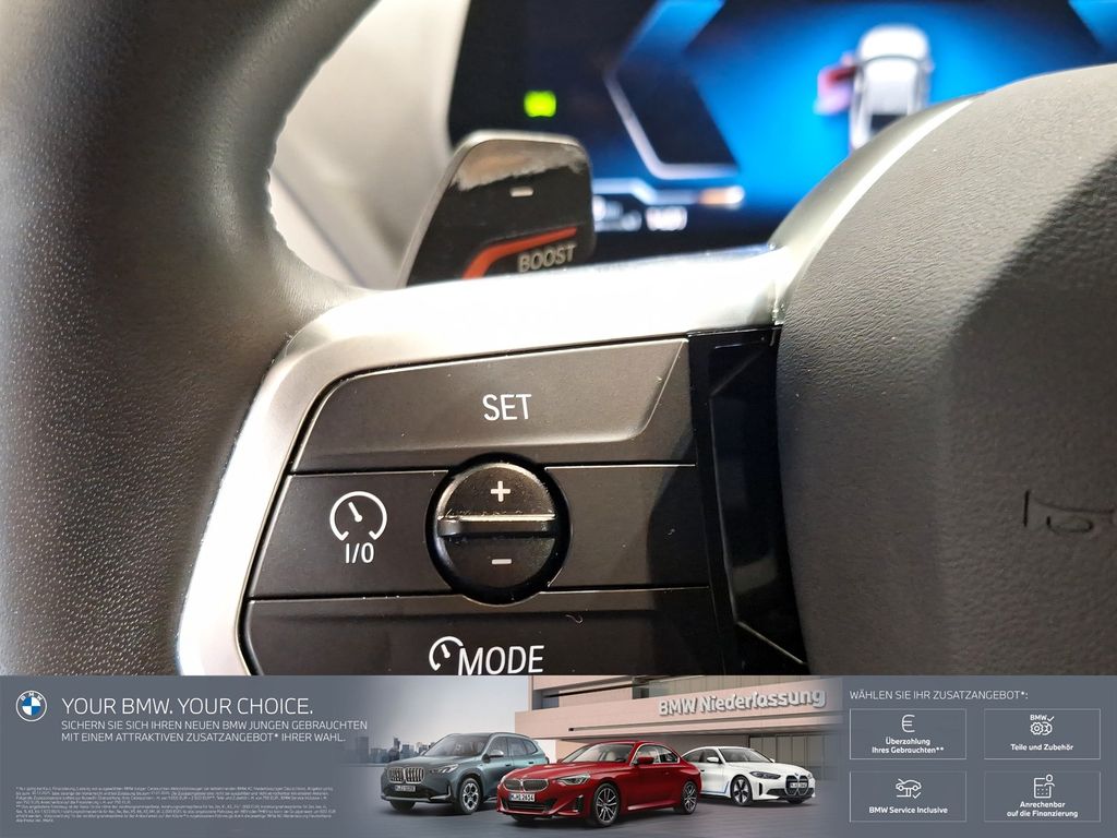 BMW 220 2025