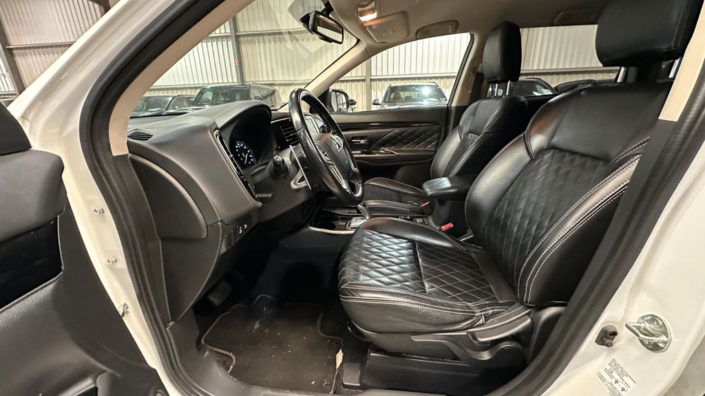 Mitsubishi Outlander 2019