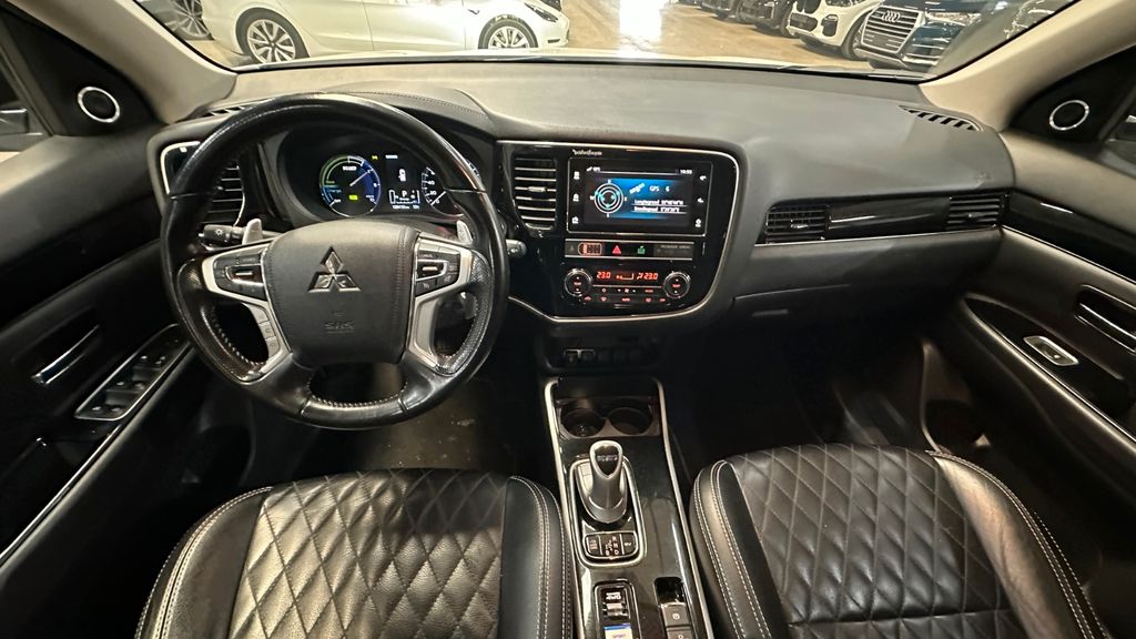 Mitsubishi Outlander 2019