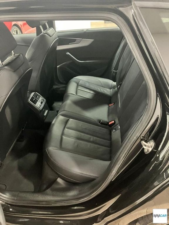 Audi A4 2024