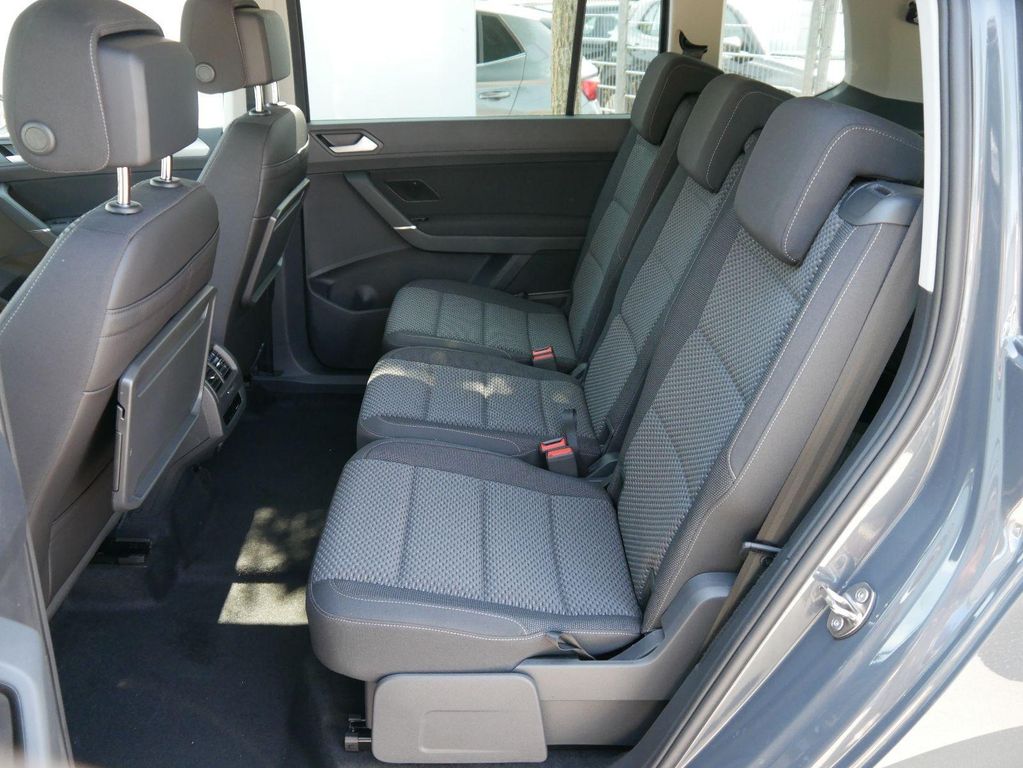 Volkswagen Touran 2025