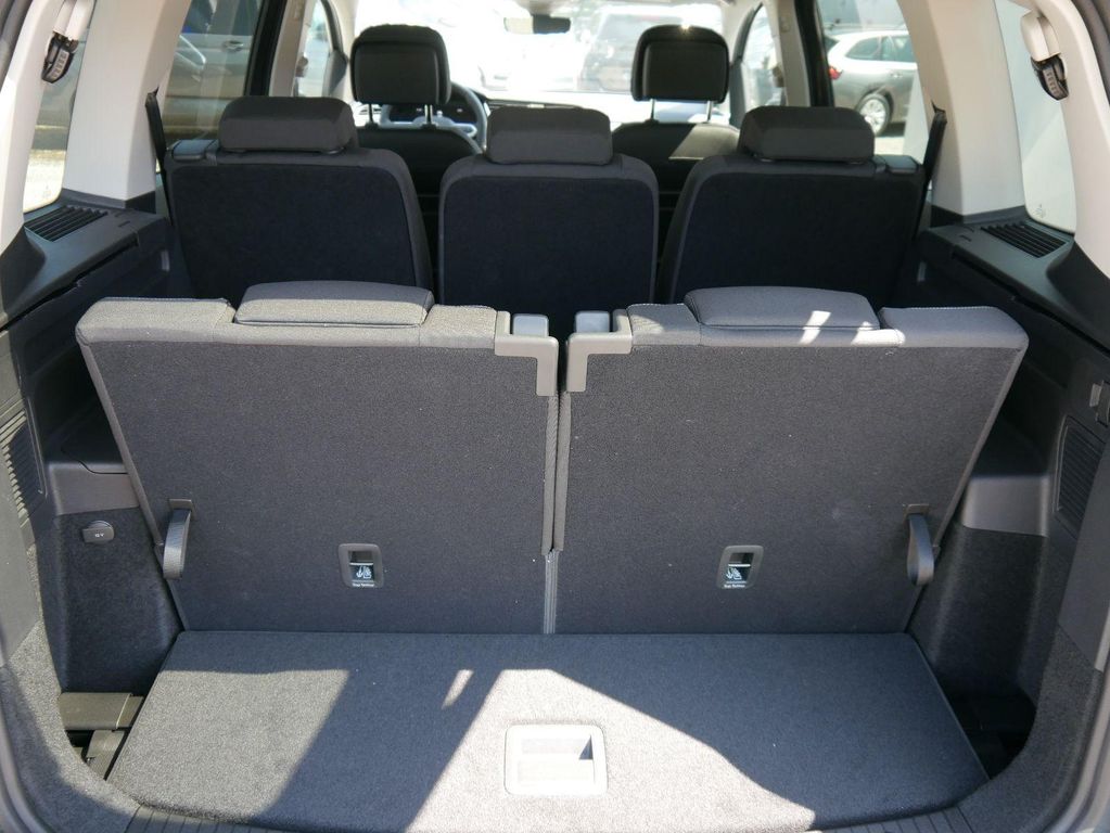 Volkswagen Touran 2025