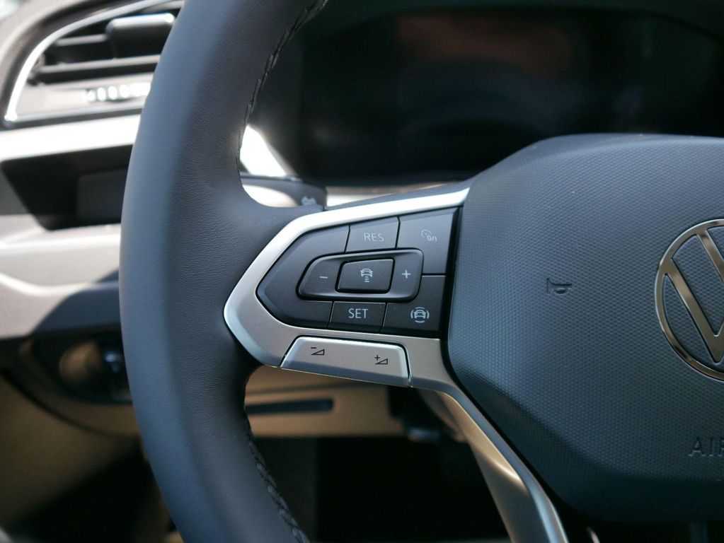 Volkswagen Touran 2025