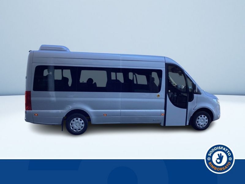 Mercedes-Benz Sprinter 2025