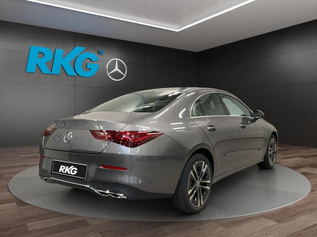 Mercedes-Benz CLA 180 2025