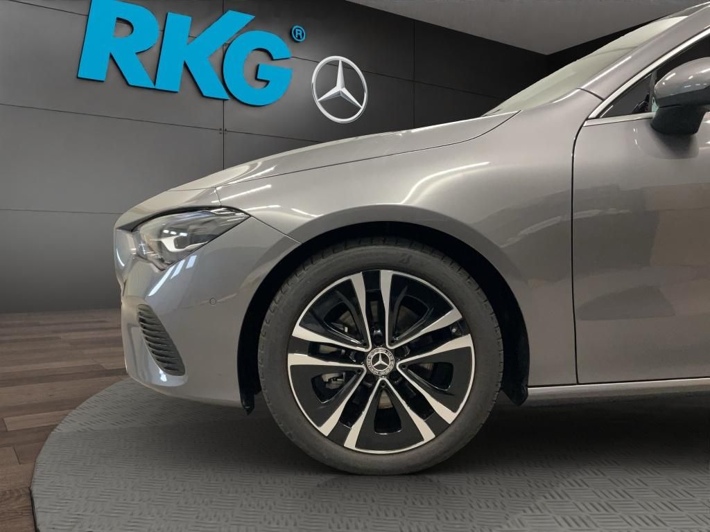 Mercedes-Benz CLA 180 2025