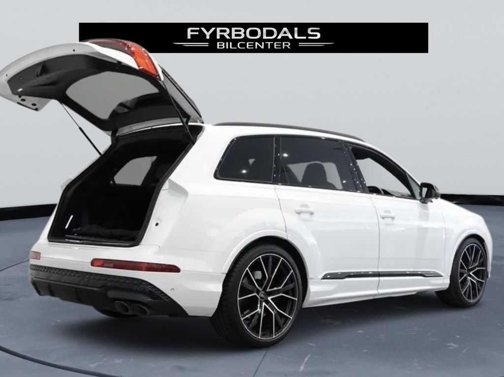Audi SQ7 2024