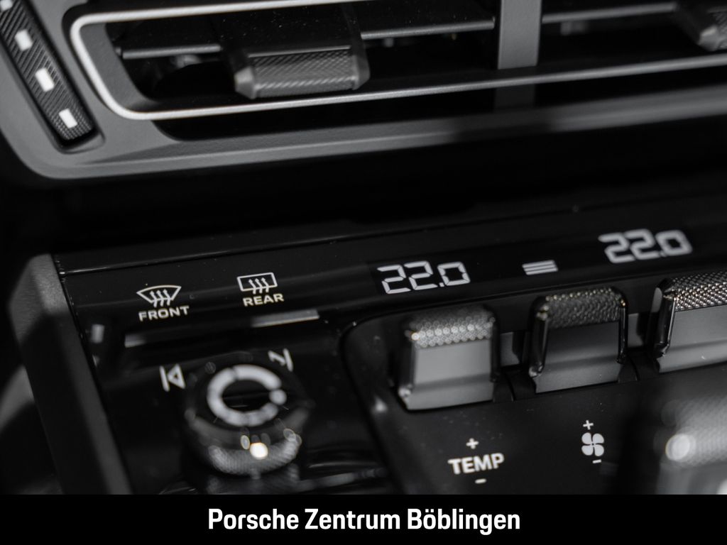Porsche 992 2023