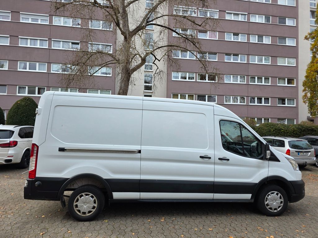 Ford Transit 2021