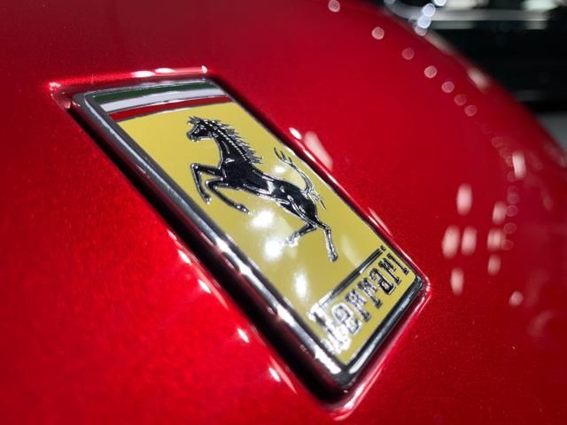 Ferrari Purosangue 2024