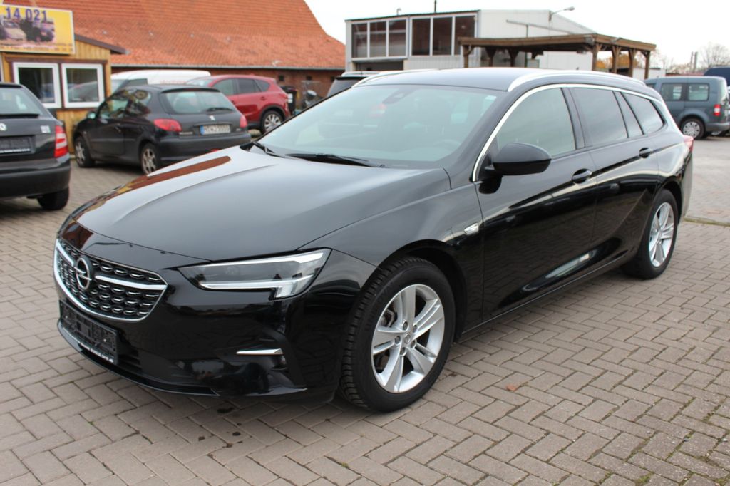 Opel Insignia 2022