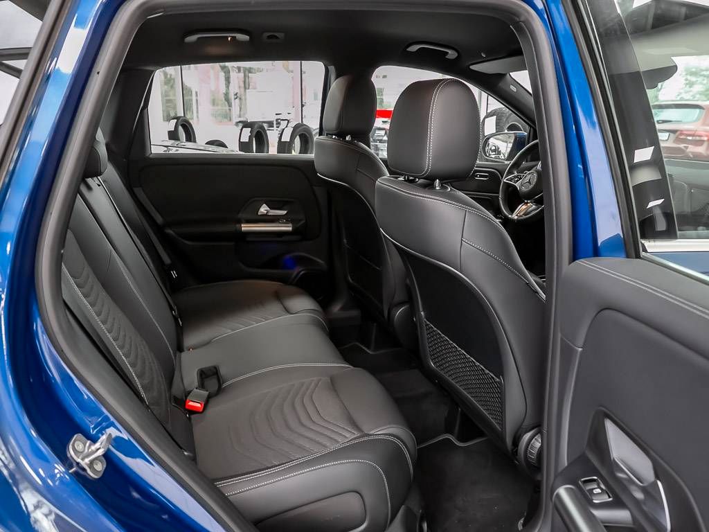 Mercedes-Benz B 220 2024