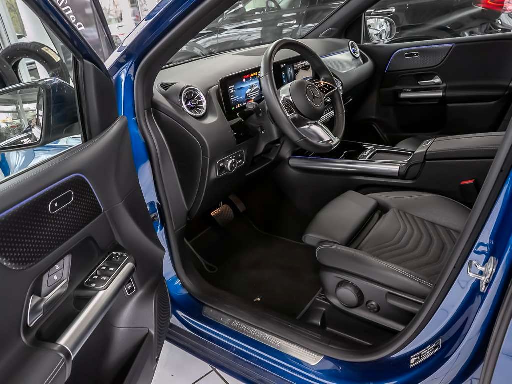 Mercedes-Benz B 220 2024