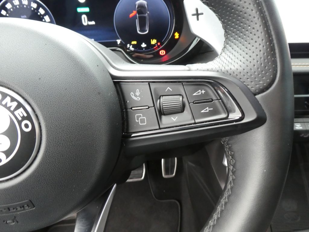 Alfa Romeo Tonale 2024