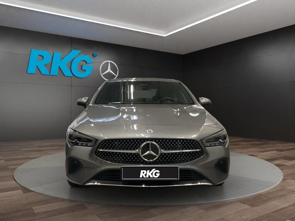 Mercedes-Benz CLA 180 2025