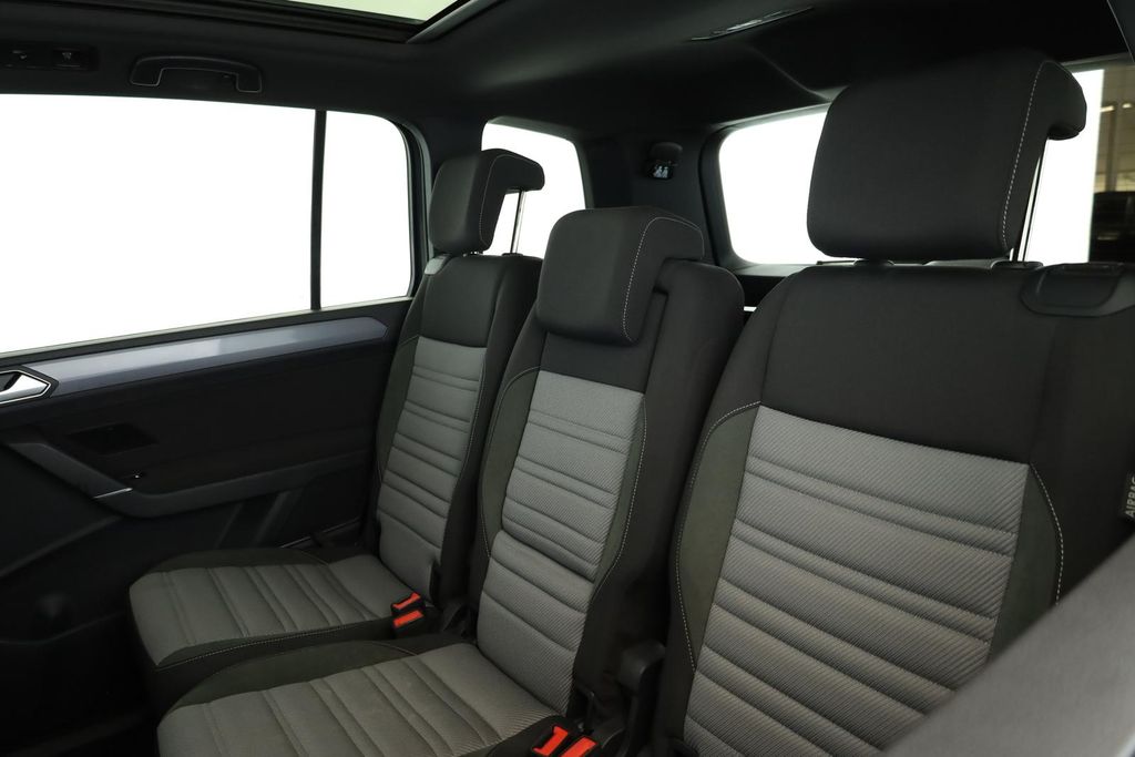 Volkswagen Touran 2025