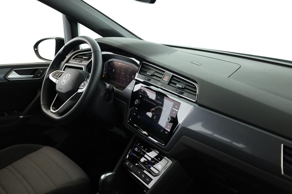 Volkswagen Touran 2025