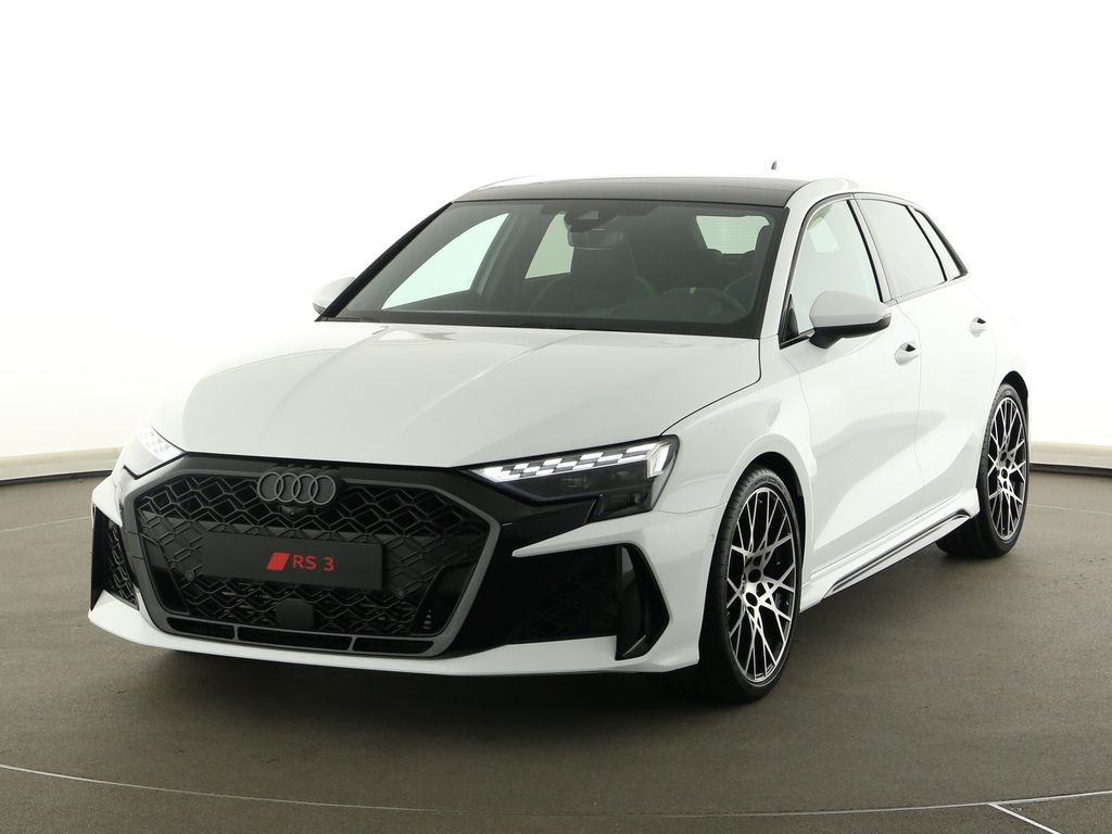 Audi RS3 2025