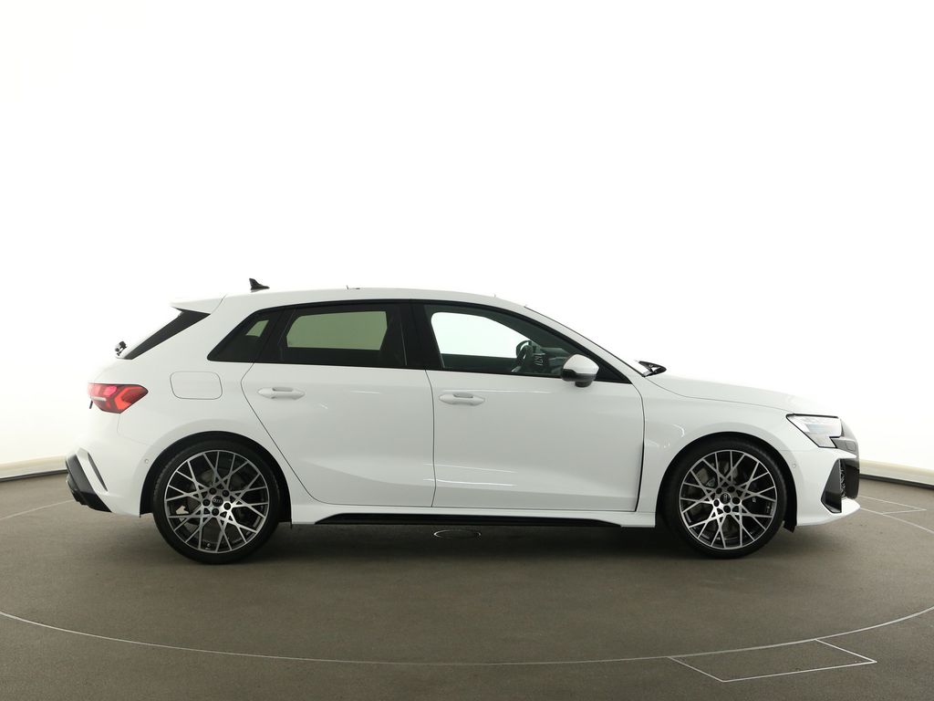 Audi RS3 2025